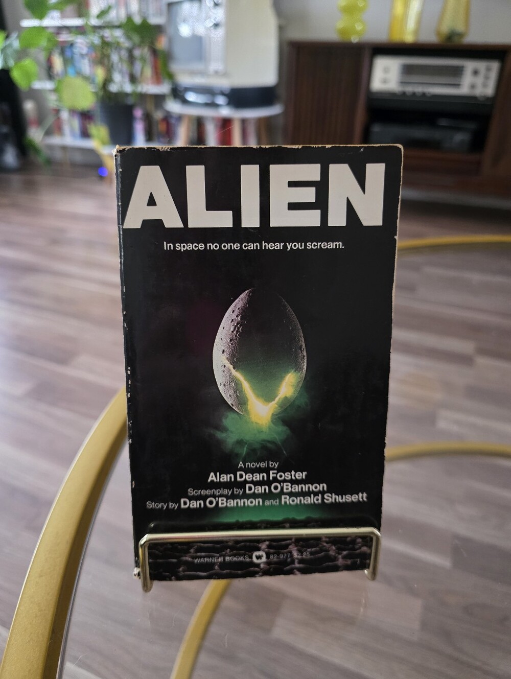 Alien Novel by Alan Dean Foster